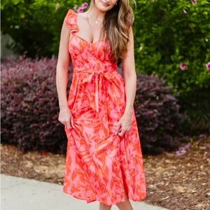 Vestique Summer Plans Ruffles Sweetheart Neck Midi Dress Red size S